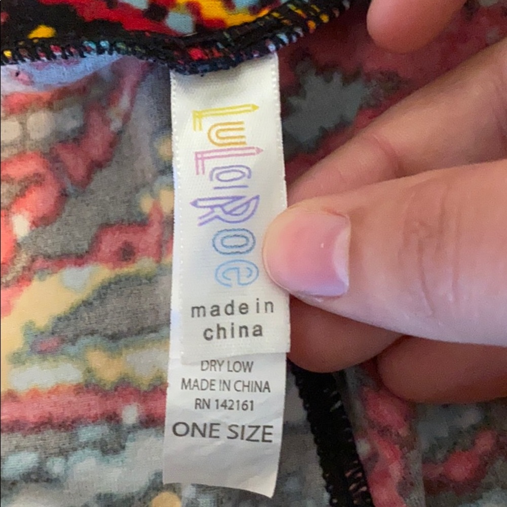 LuLaRoe Leggings - Picture 2 of 2